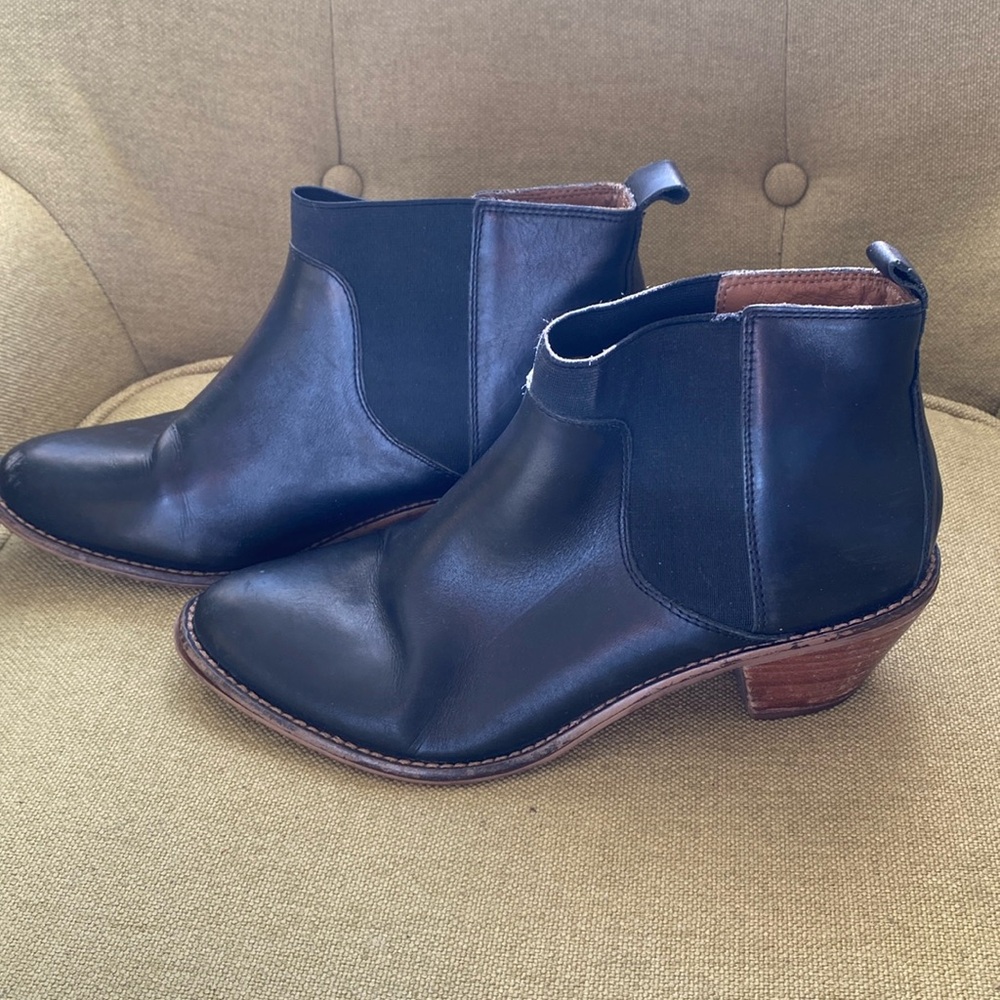 Kelsi Dagger BK Black Leather Booties